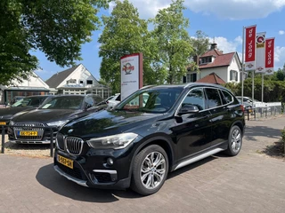 BMW X1 XDRIVE25i SPORT 231PK AUT. / CAMERA / LEDER / NAVI / 18'' LMV