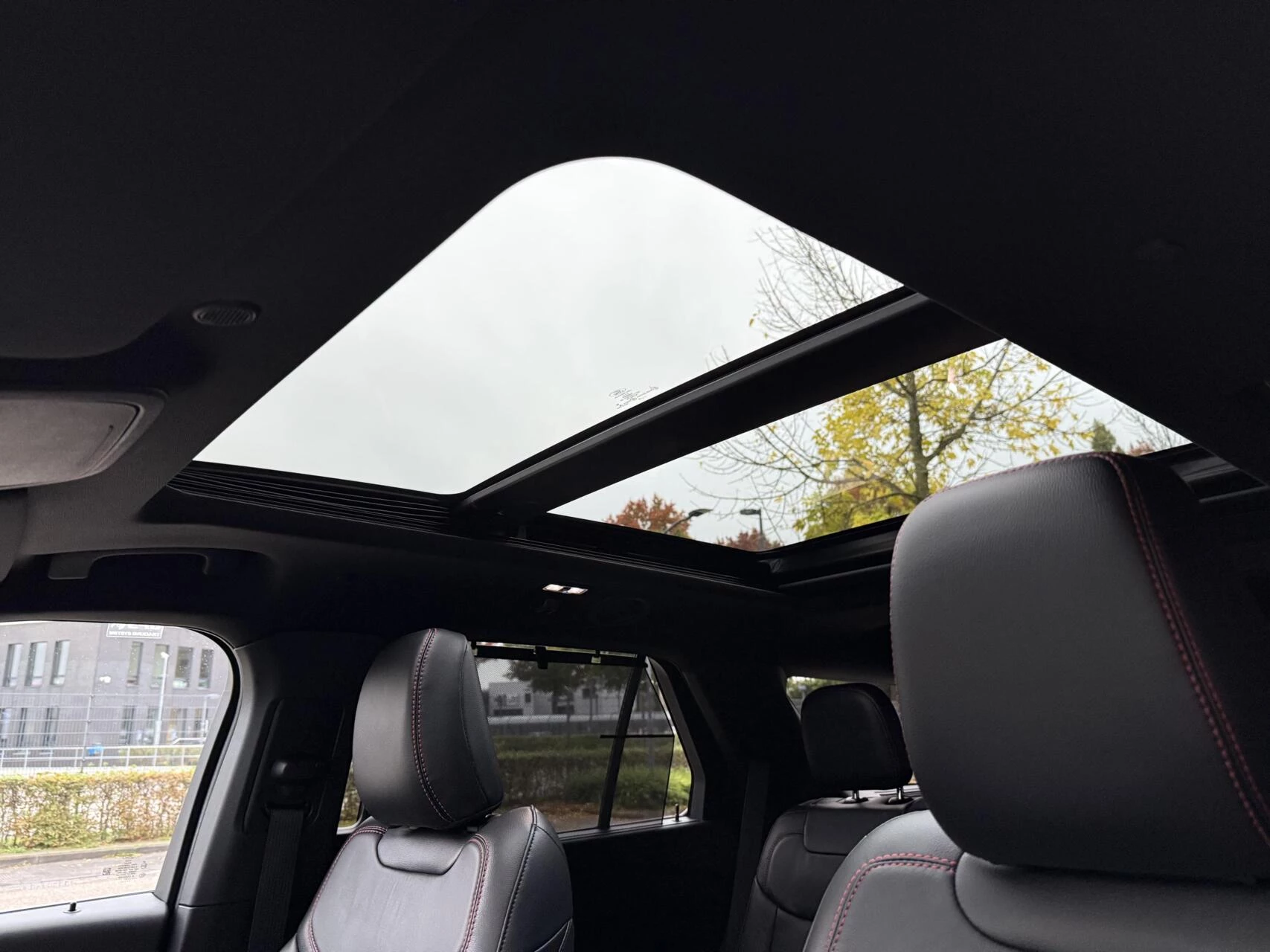 Hoofdafbeelding Ford Explorer