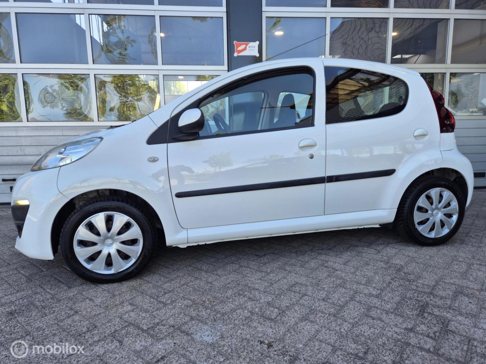 Hoofdafbeelding Peugeot 107