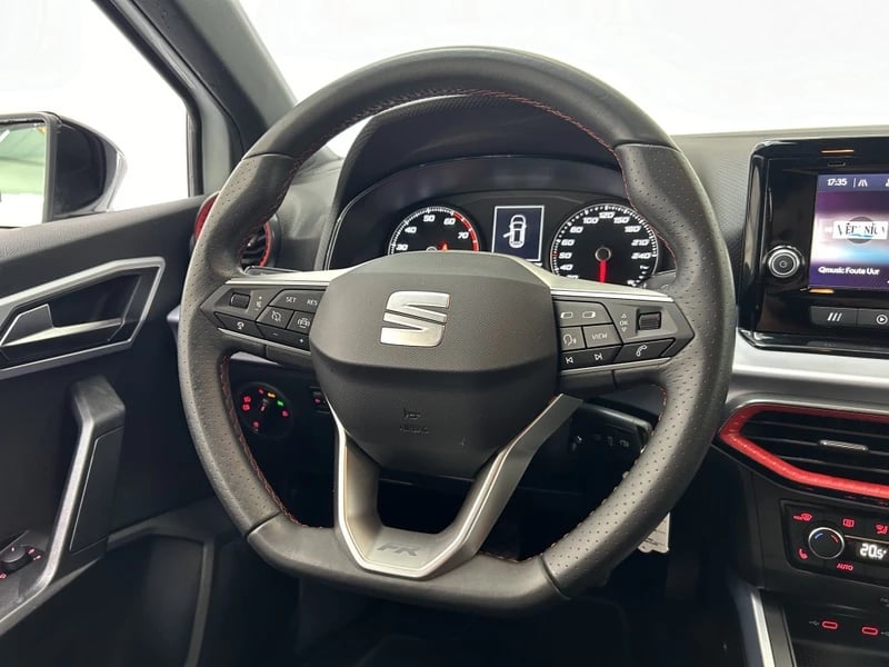 Hoofdafbeelding SEAT Arona