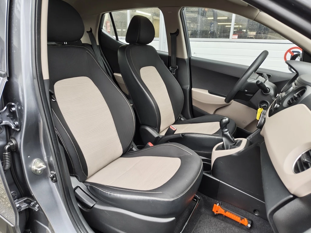 Hoofdafbeelding Hyundai i10