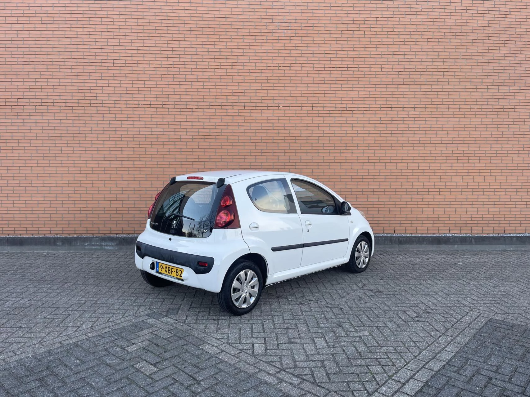 Hoofdafbeelding Peugeot 107