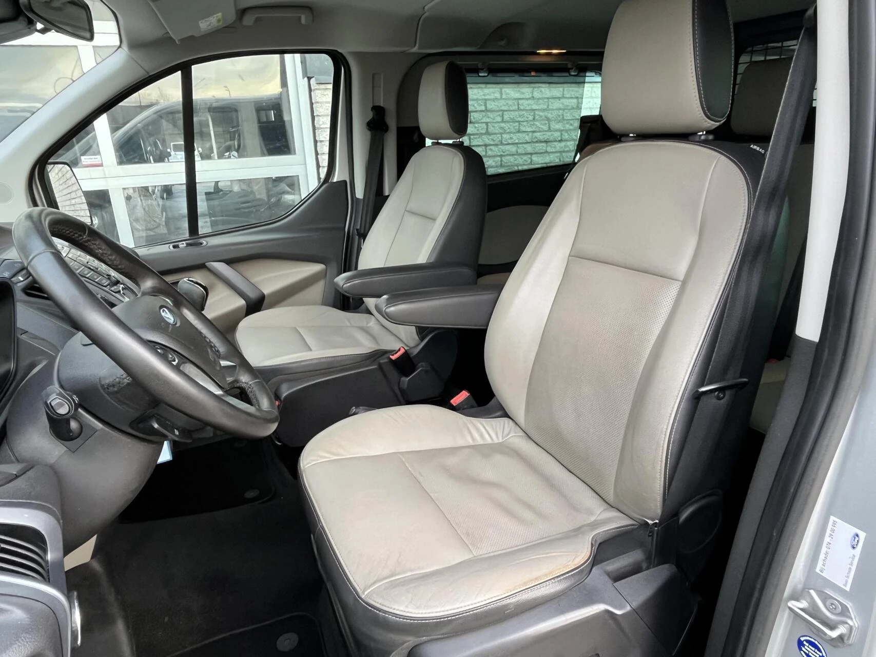 Hoofdafbeelding Ford Transit Custom