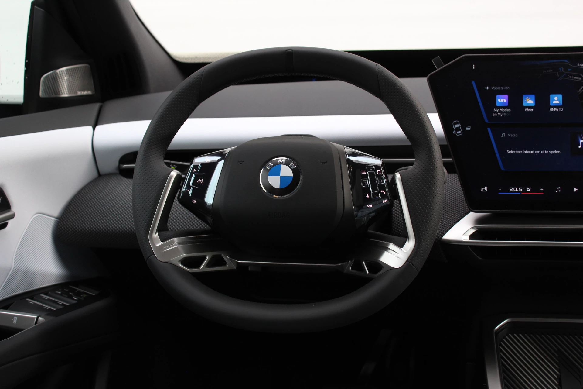 Hoofdafbeelding BMW iX3