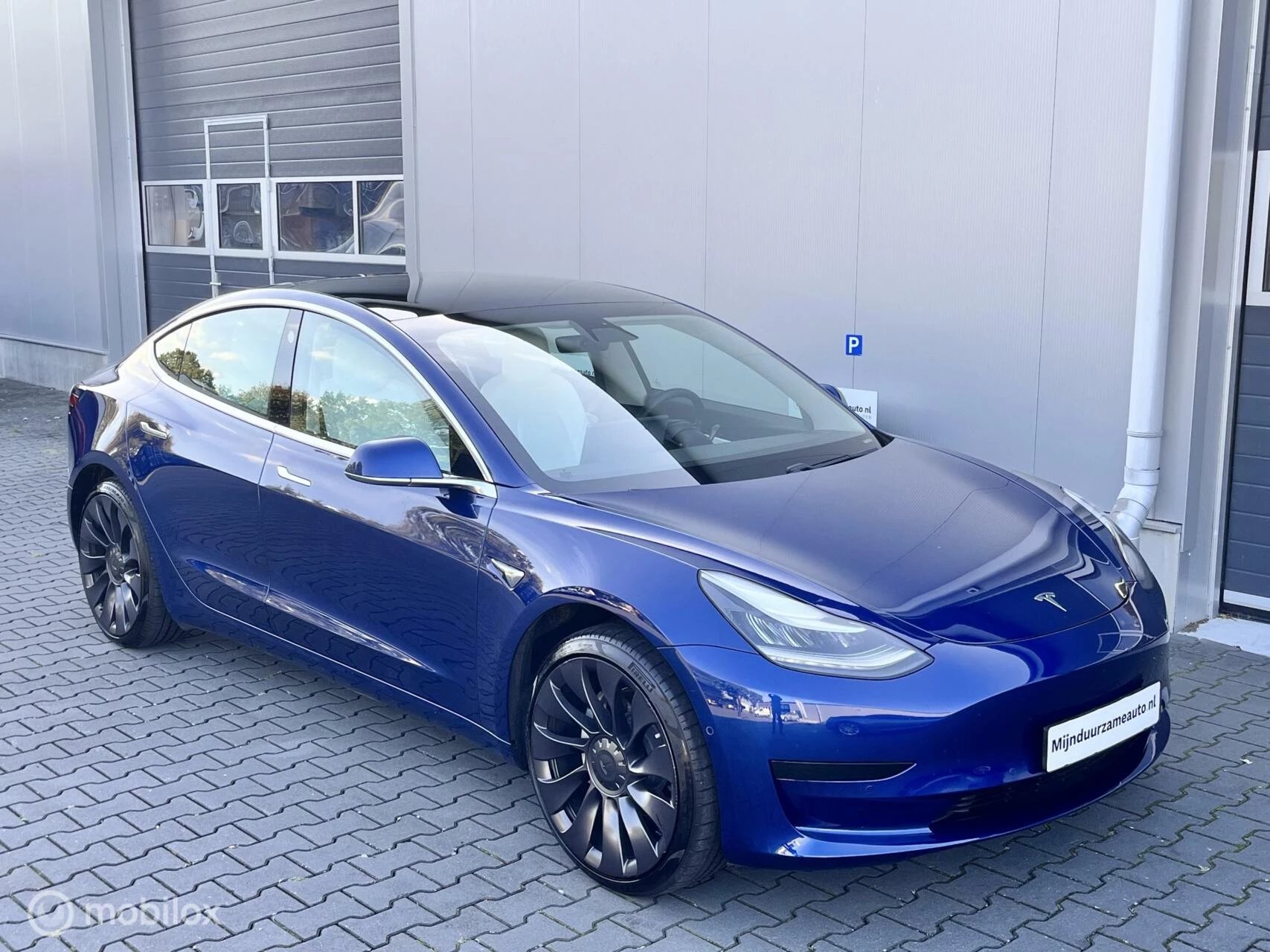 Hoofdafbeelding Tesla Model 3