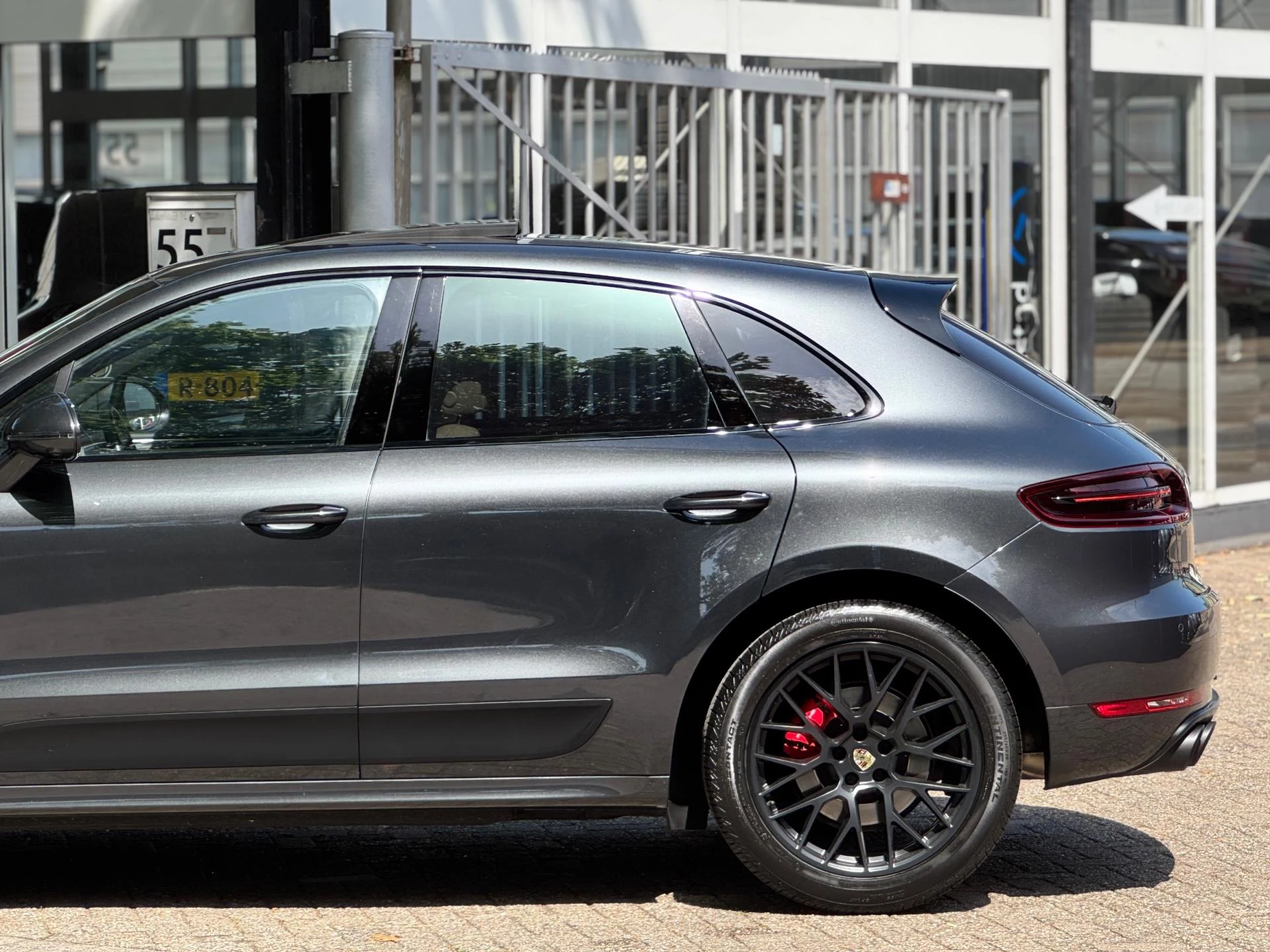 Hoofdafbeelding Porsche Macan