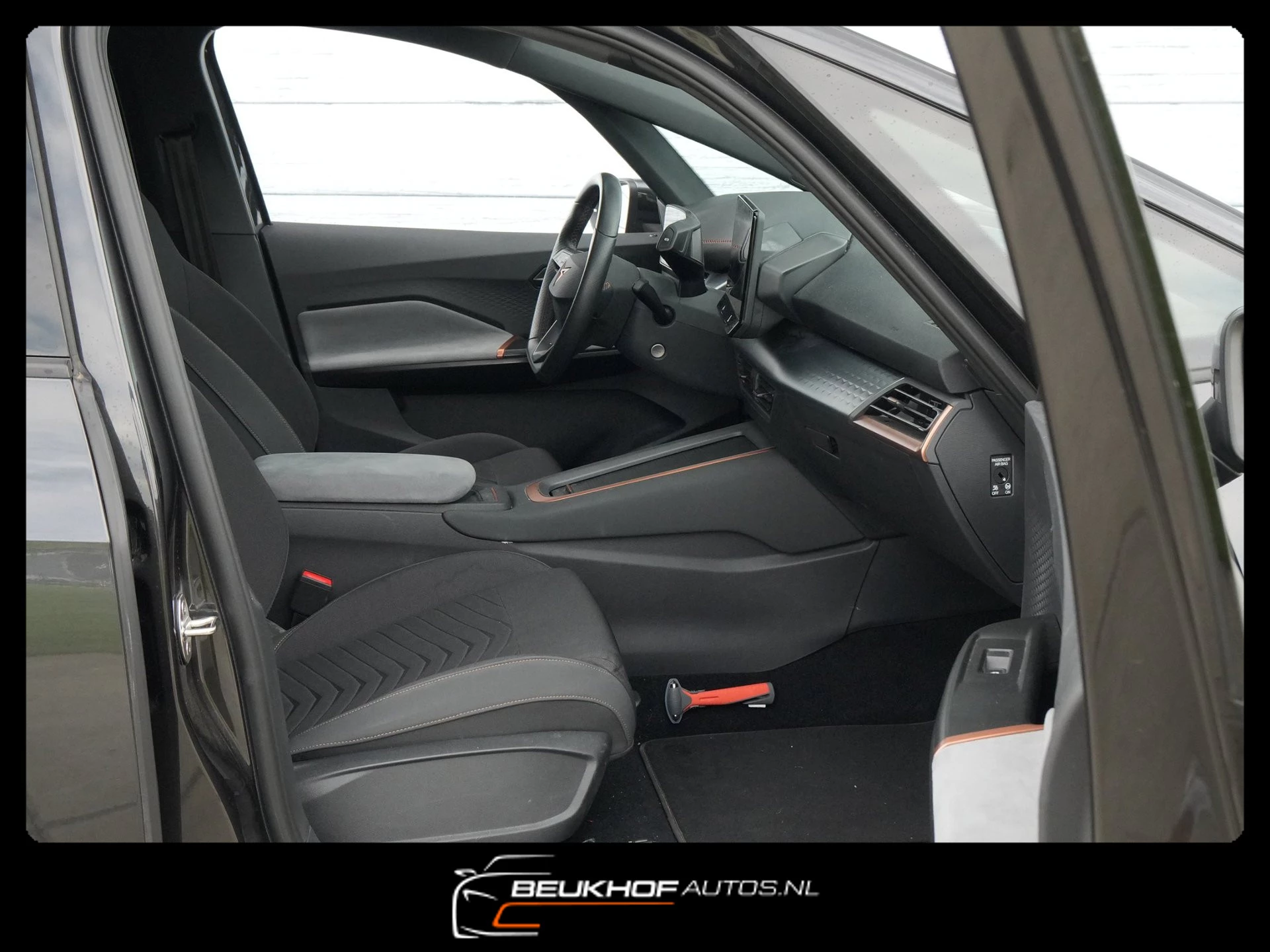 Hoofdafbeelding CUPRA Born