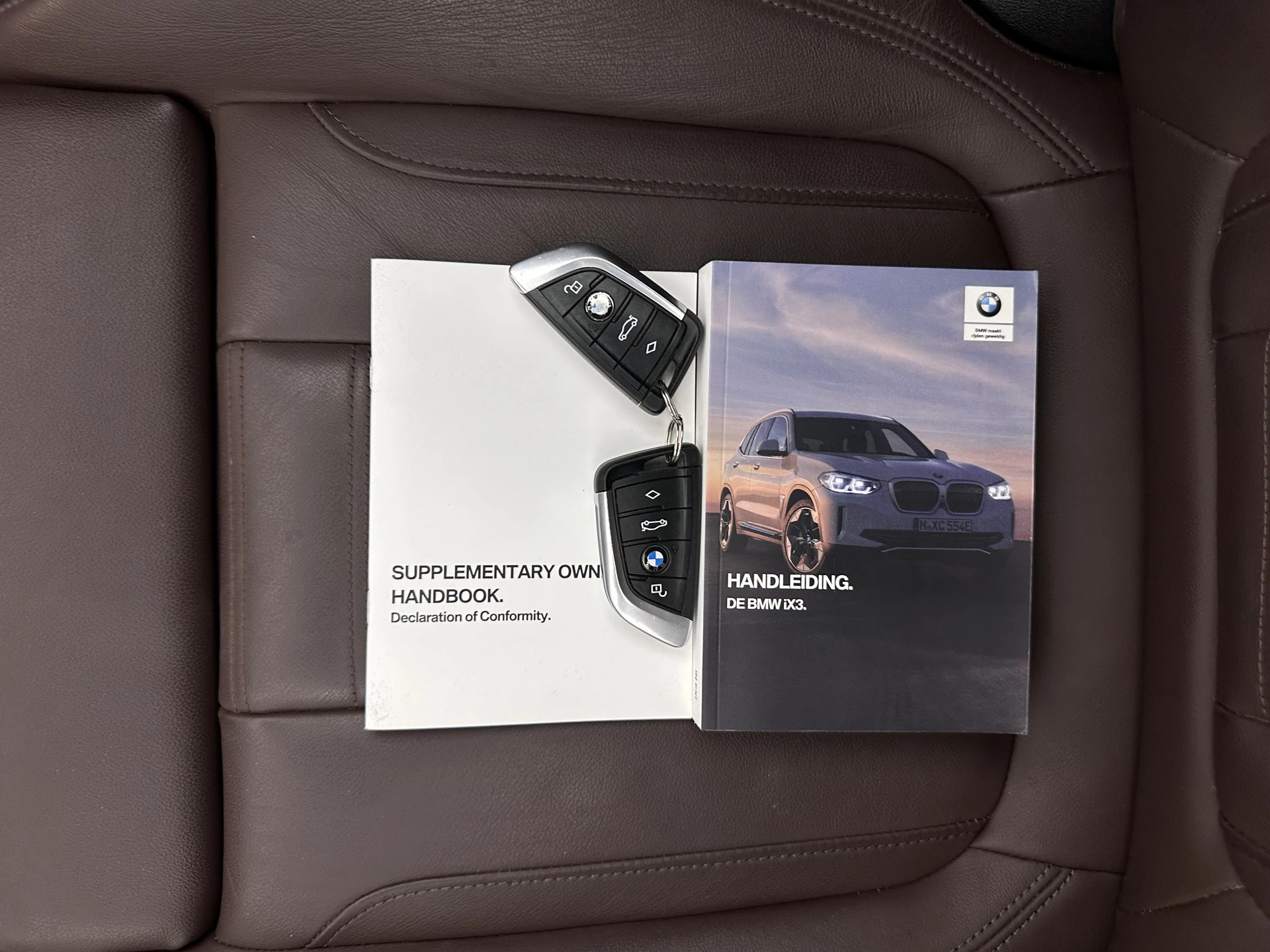 Hoofdafbeelding BMW iX3