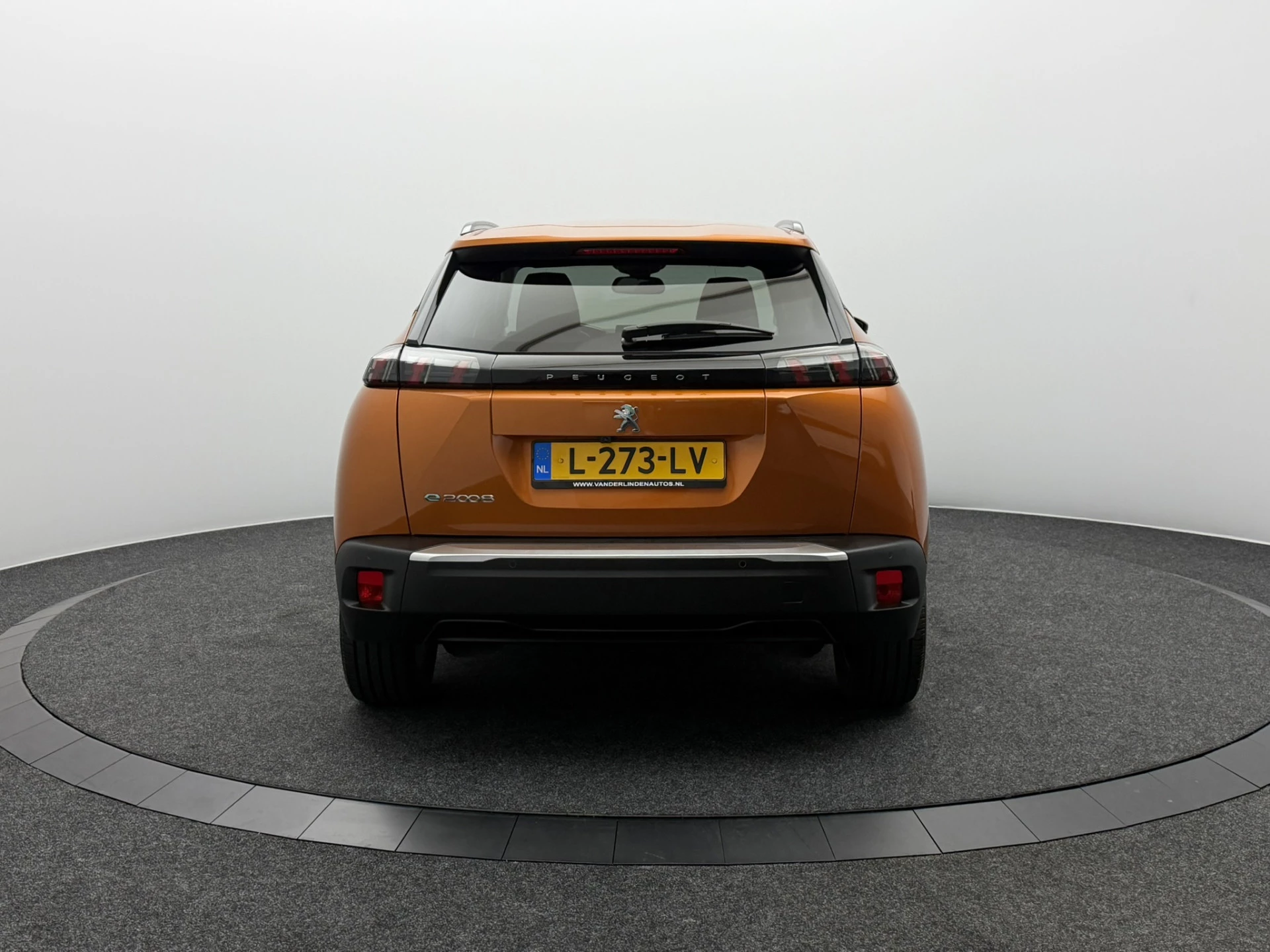 Hoofdafbeelding Peugeot e-2008