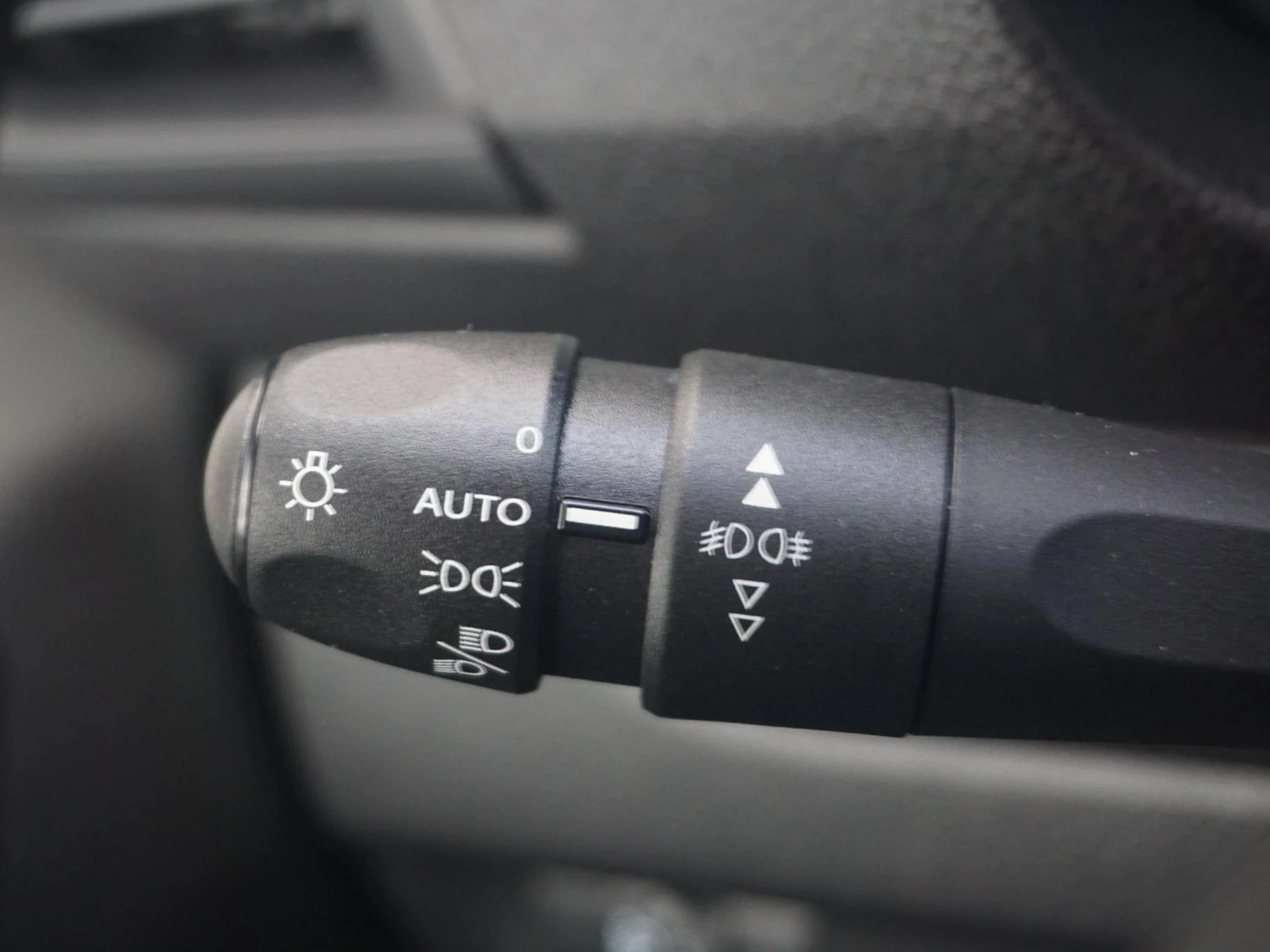 Hoofdafbeelding Peugeot e-Expert