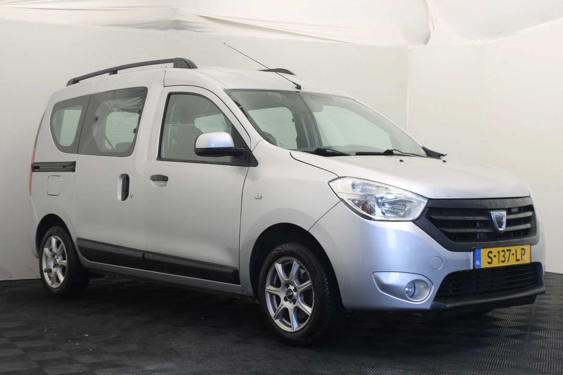 Hoofdafbeelding Dacia Dokker
