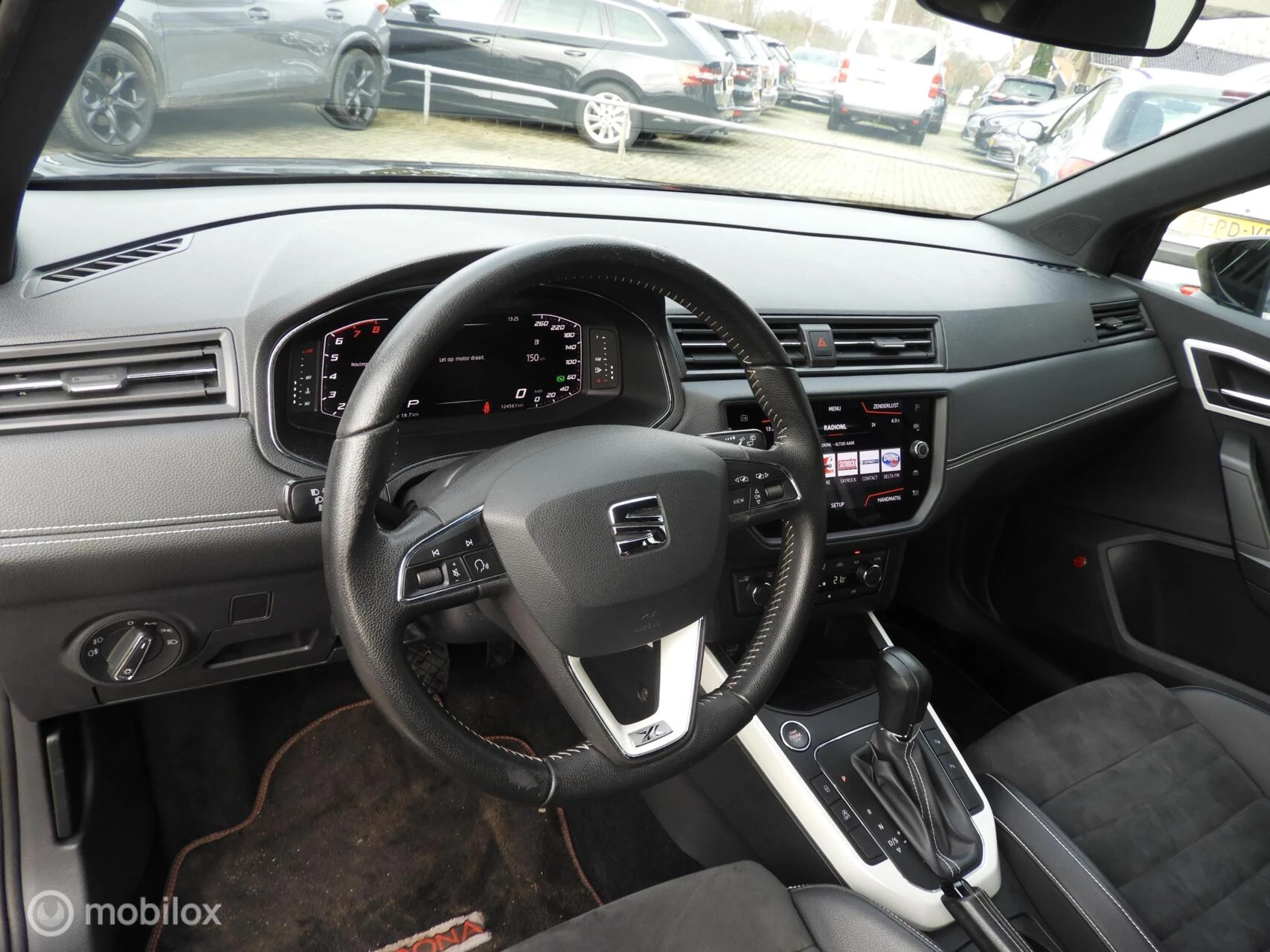 Hoofdafbeelding SEAT Arona