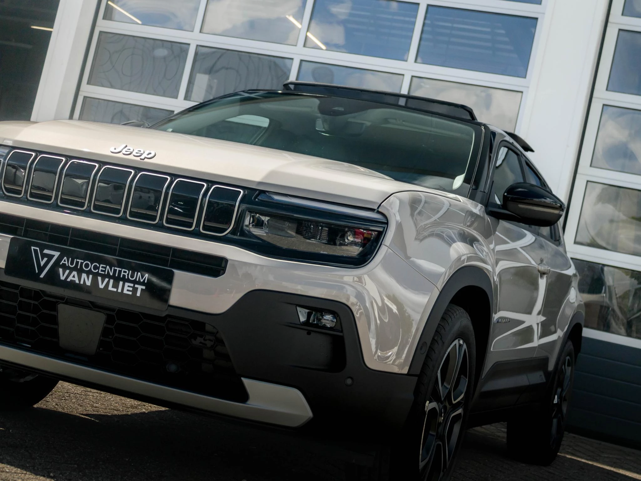 Hoofdafbeelding Jeep Avenger