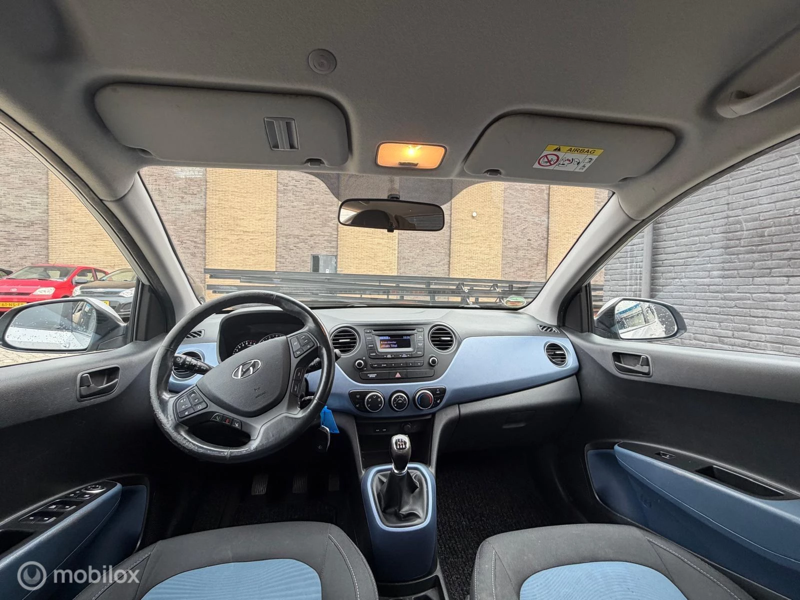 Hoofdafbeelding Hyundai i10