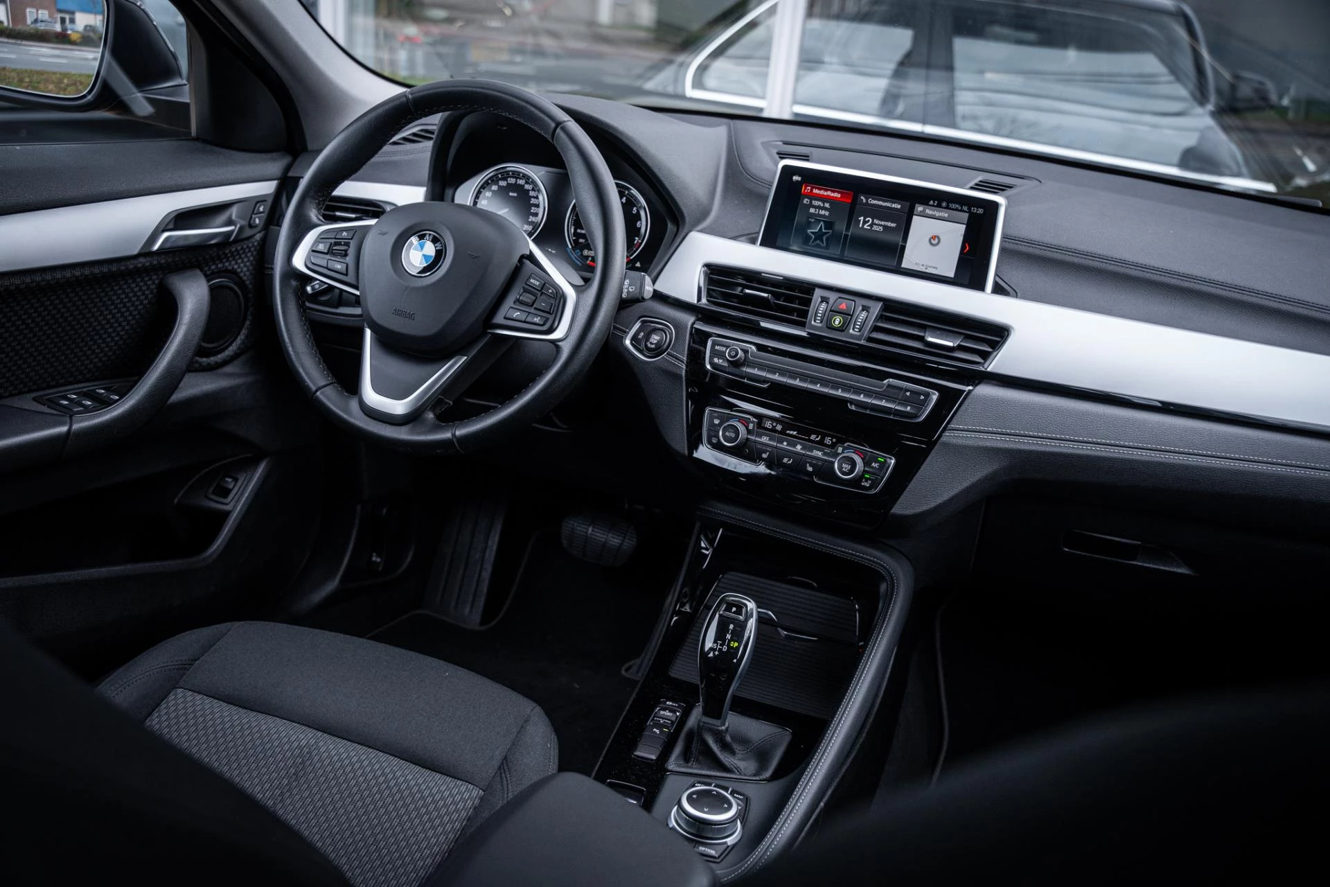 Hoofdafbeelding BMW X2