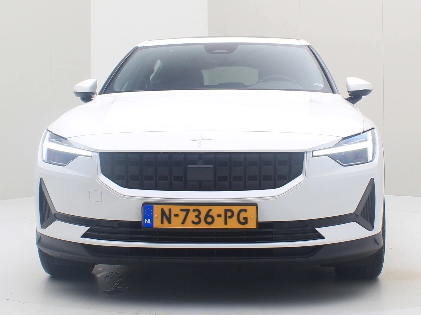 Hoofdafbeelding Polestar 2