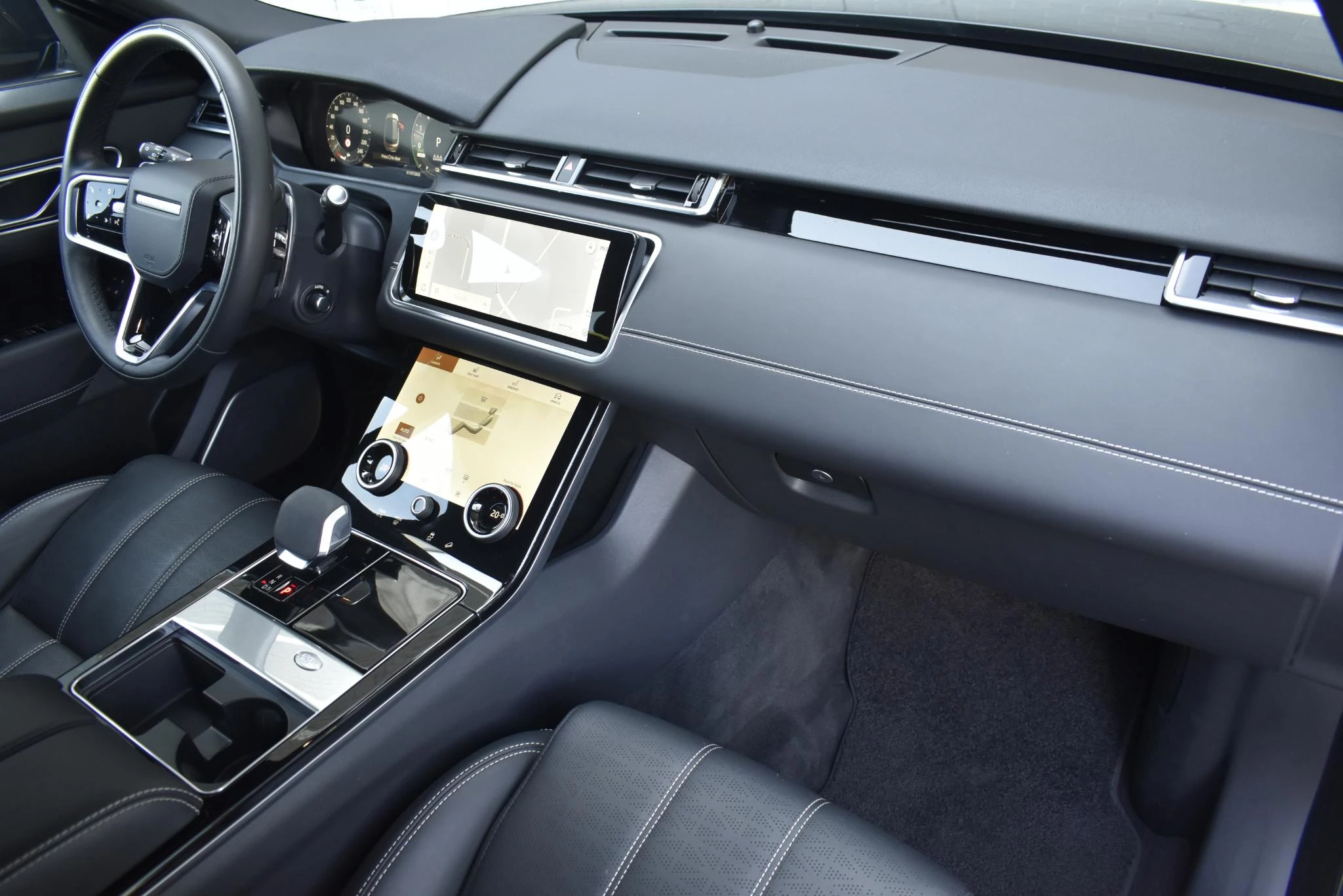 Hoofdafbeelding Land Rover Range Rover Velar