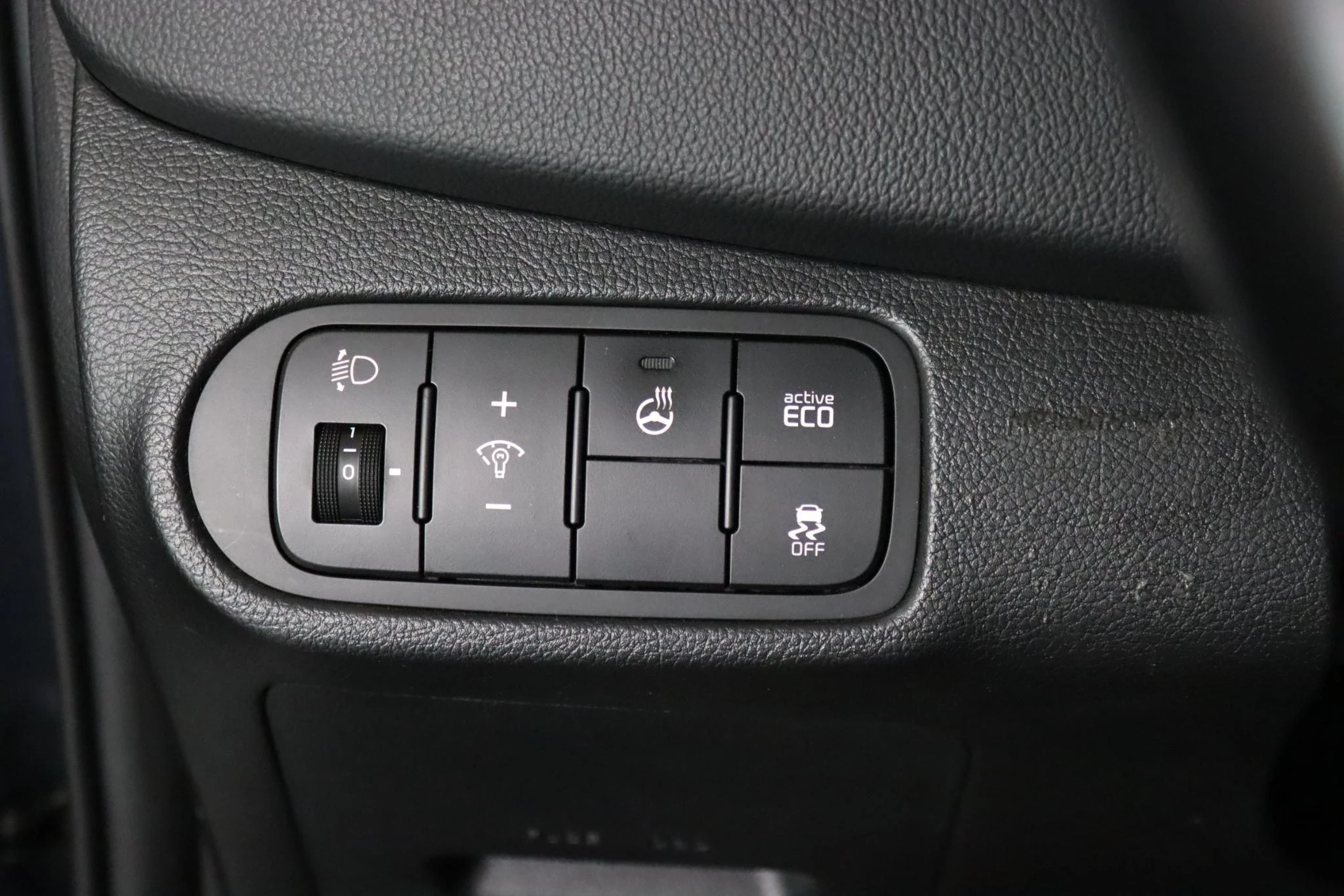 Hoofdafbeelding Kia Carens