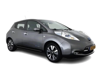 Hoofdafbeelding Nissan Leaf Nissan Leaf Tekna 30 kWh {SOH-78%} Aut. *LUXURY-LEATHER | FULL-LED | BOSE-SURROUND | TOP-VIEW | KEYLESS | NAVI-FULLMAP | ECC | HEATED-COMFORTSEATS | CAMERA | DIGI-COCKPIT | PRIVACY-GLASS | 17"ALU*