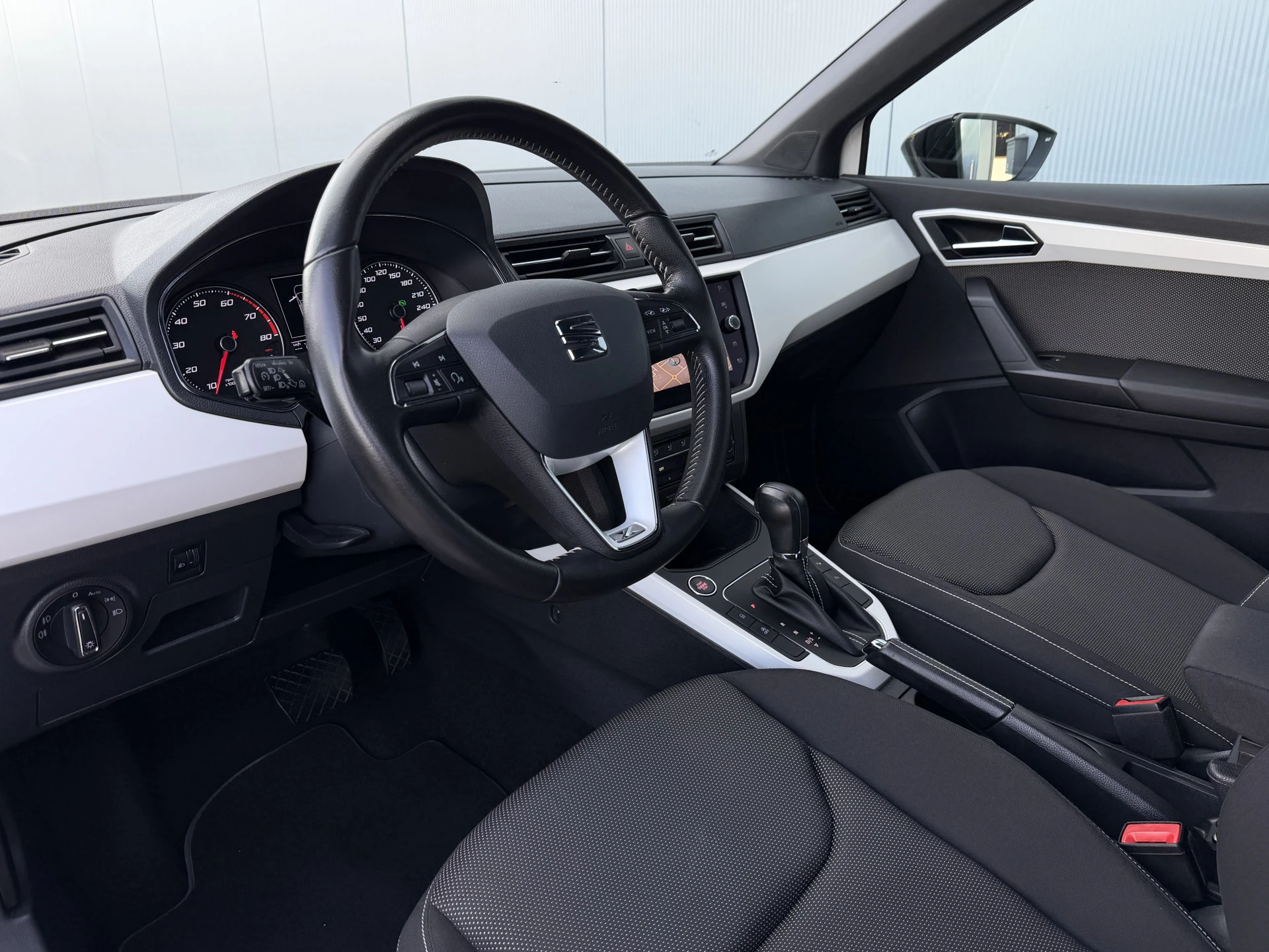 Hoofdafbeelding SEAT Arona