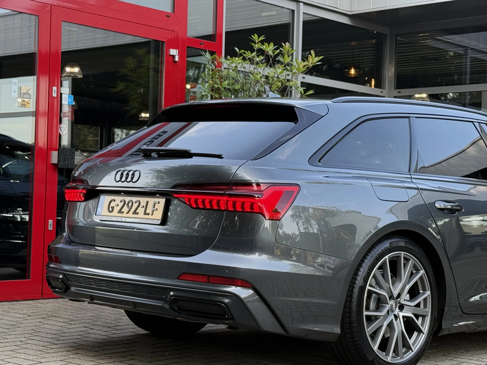 Hoofdafbeelding Audi A6