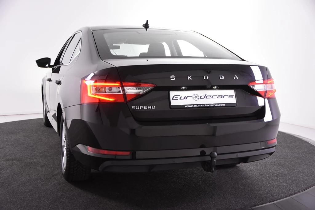 Hoofdafbeelding Škoda Superb