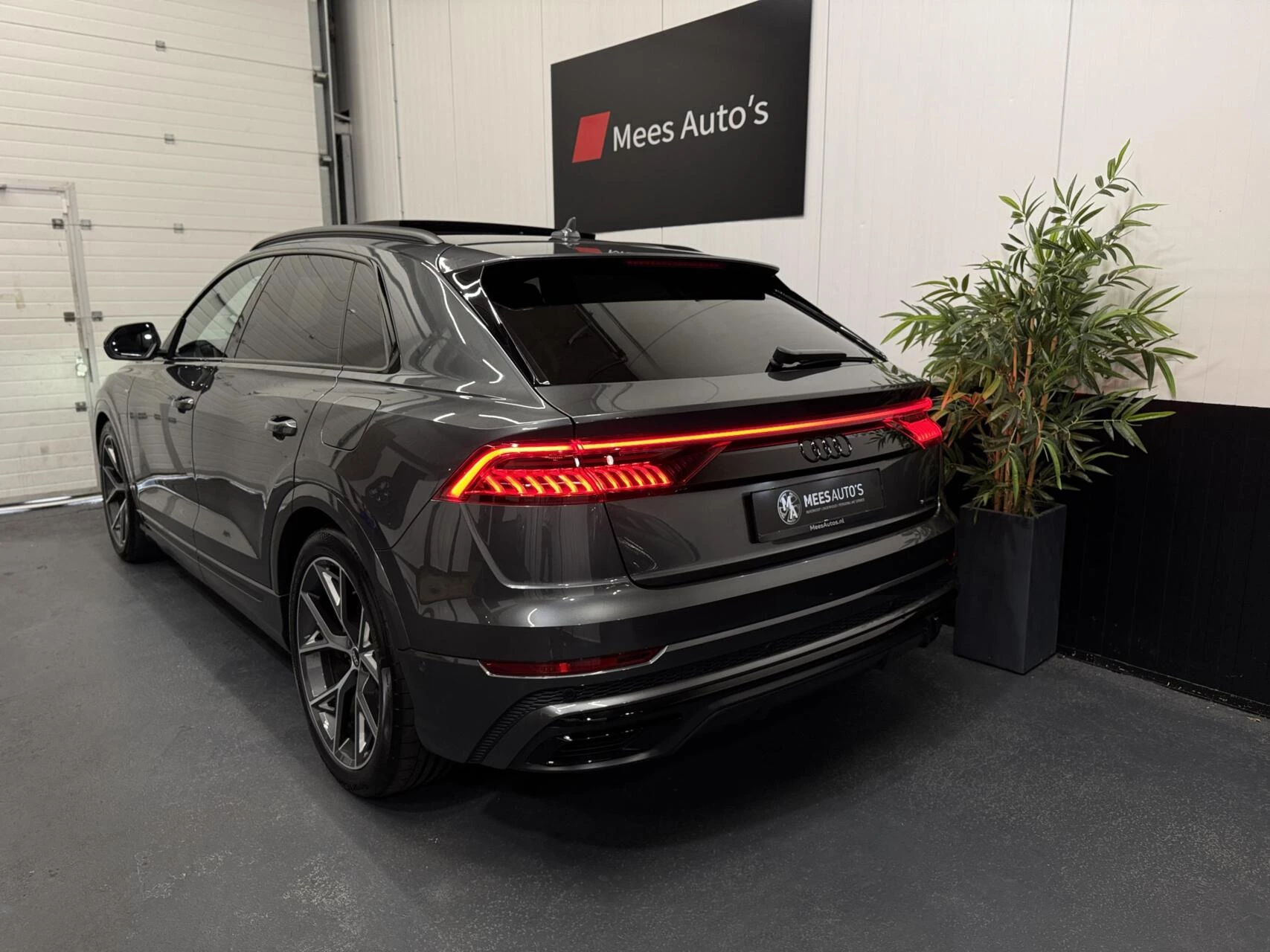 Hoofdafbeelding Audi Q8