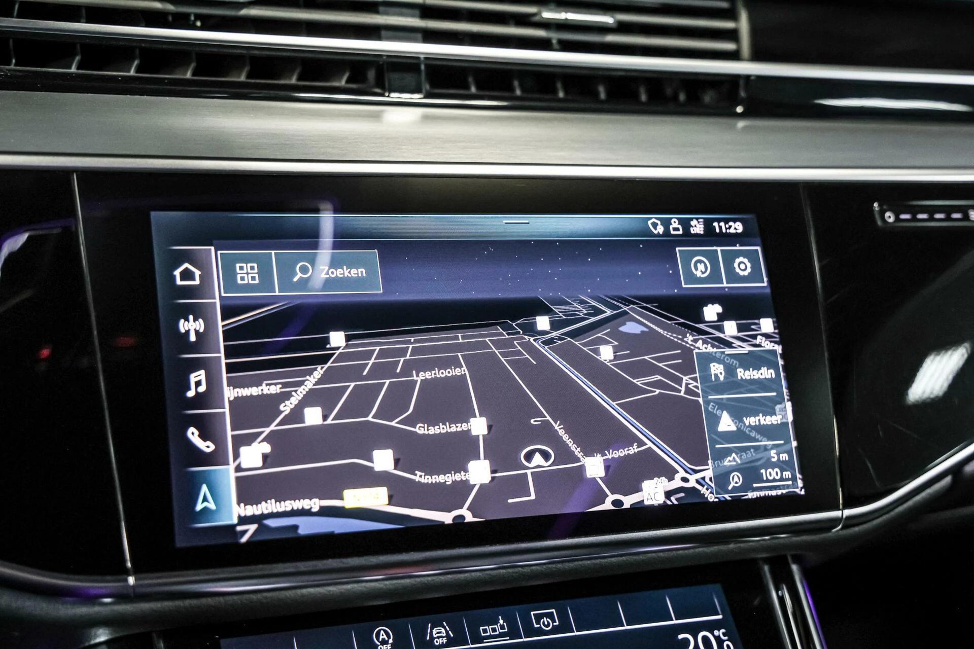 Hoofdafbeelding Audi A8