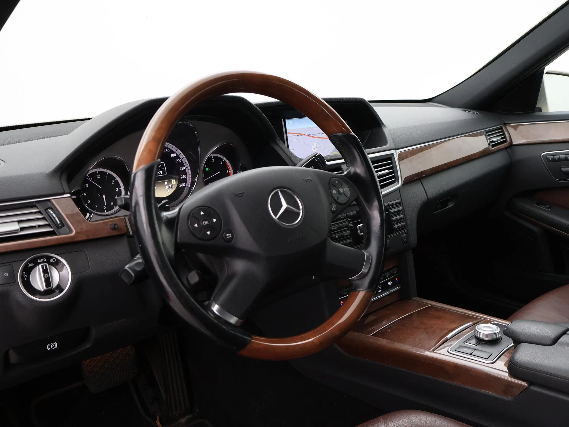 Hoofdafbeelding Mercedes-Benz E-Klasse