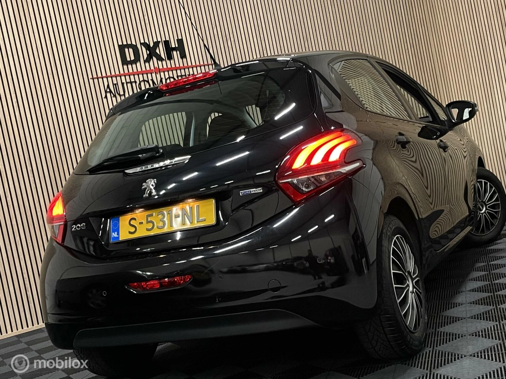 Hoofdafbeelding Peugeot 208