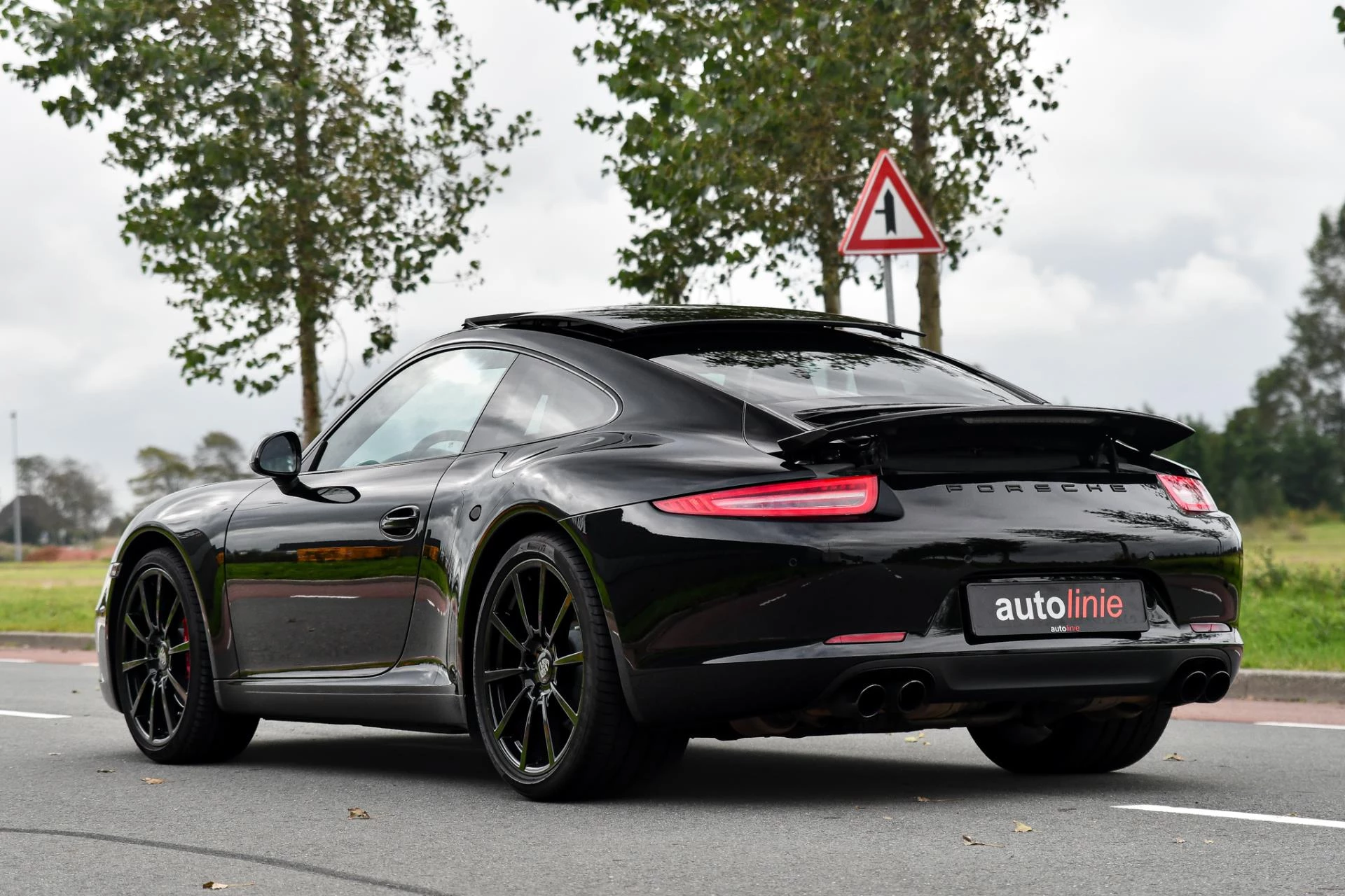 Hoofdafbeelding Porsche 911