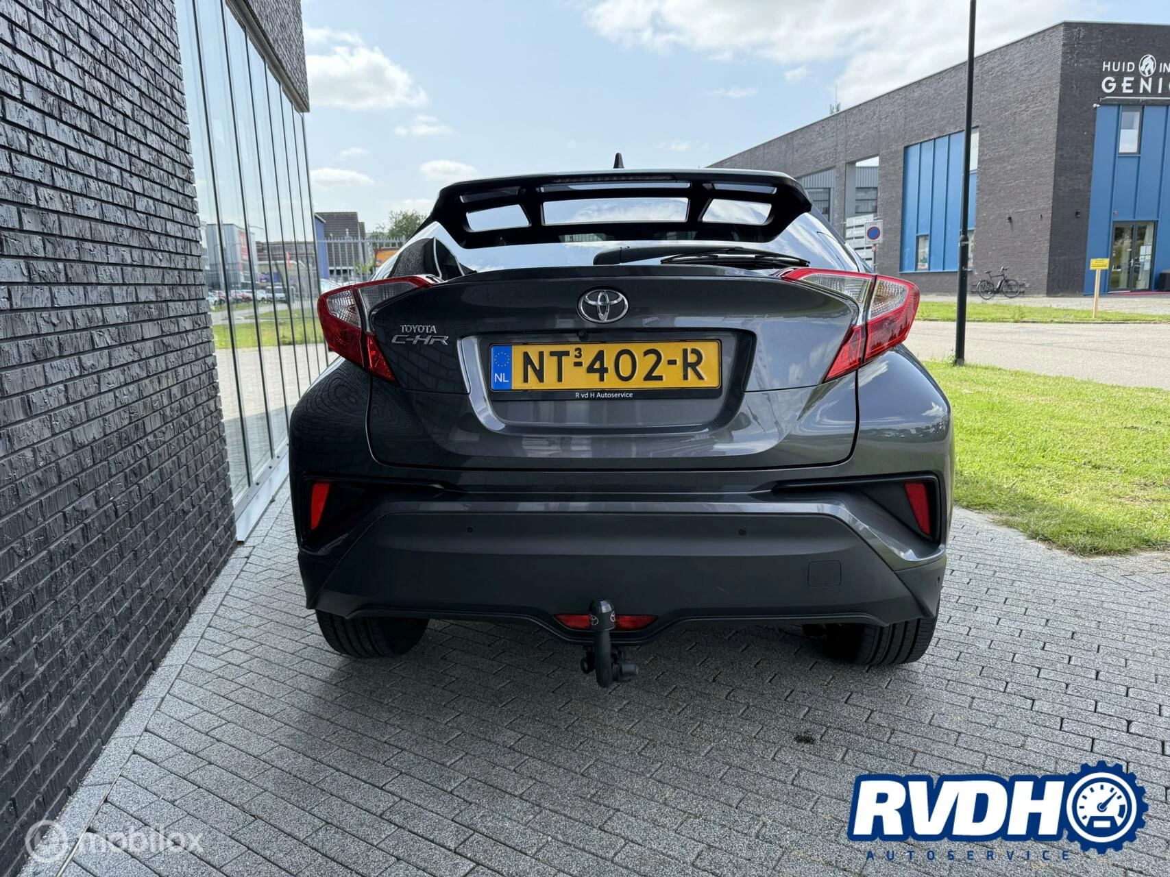 Hoofdafbeelding Toyota C-HR