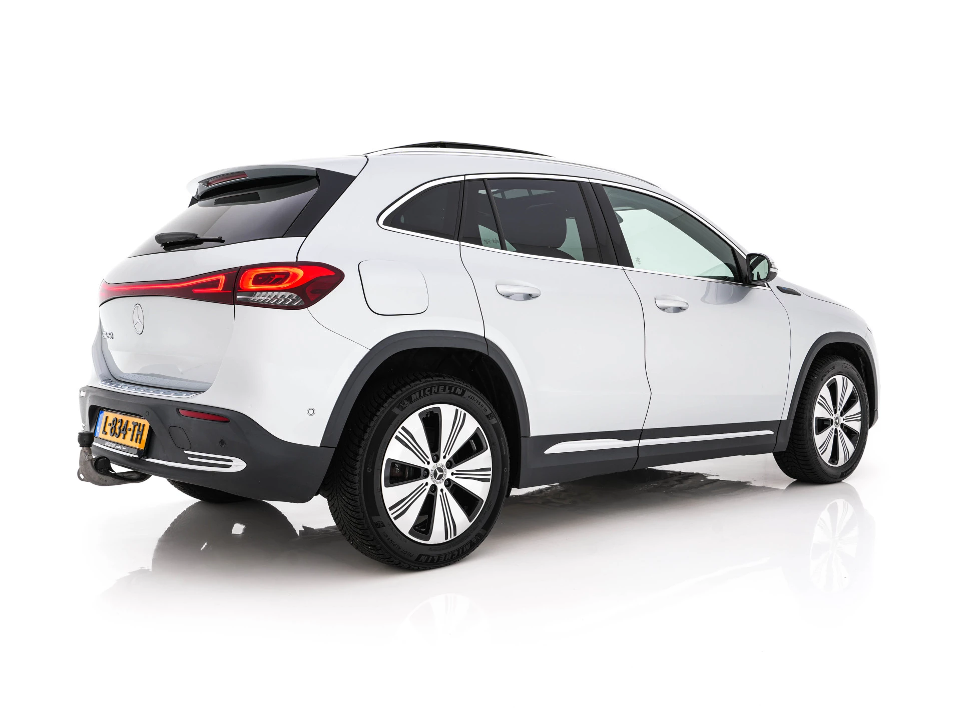 Hoofdafbeelding Mercedes-Benz EQA