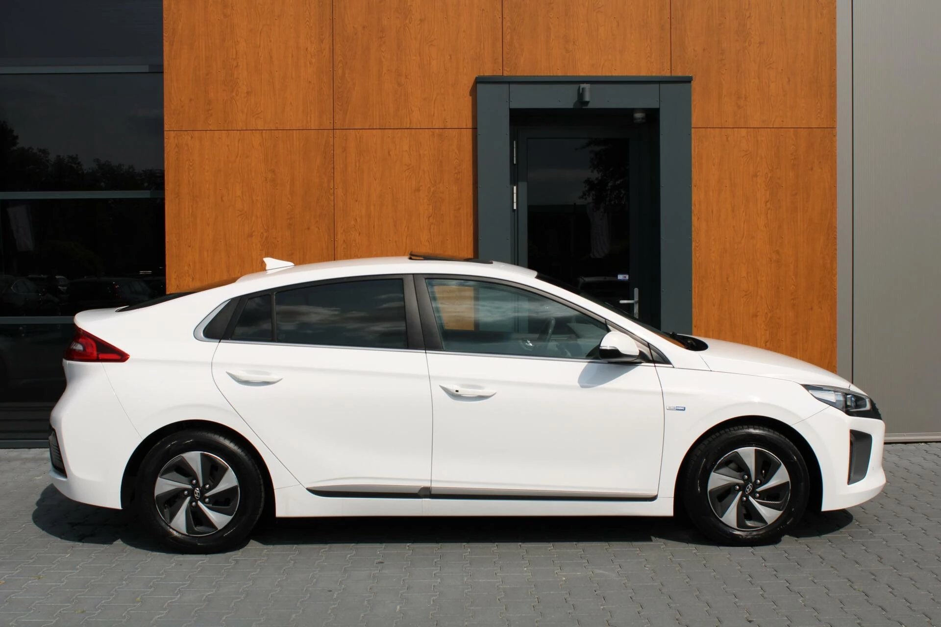 Hoofdafbeelding Hyundai IONIQ