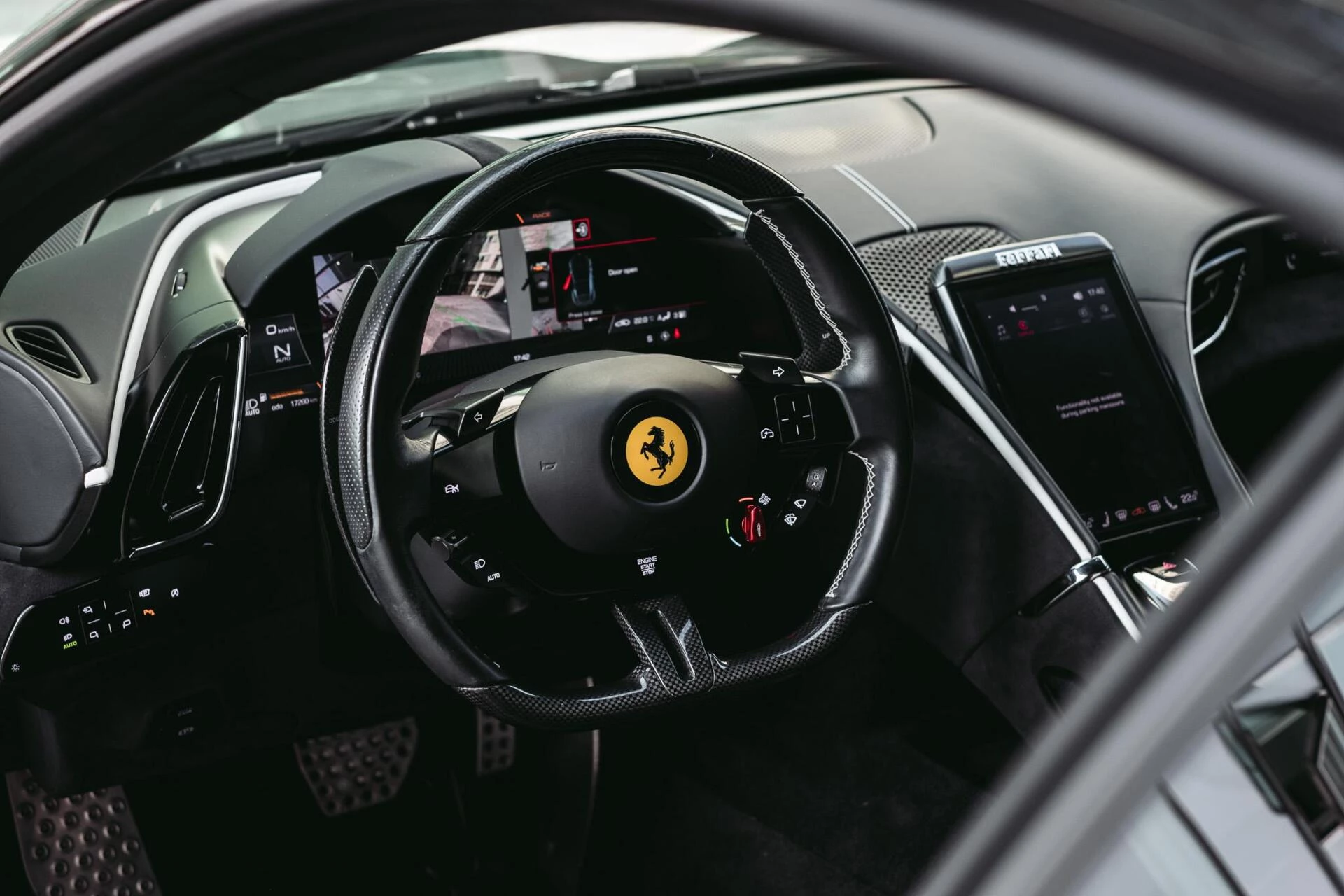 Hoofdafbeelding Ferrari Roma