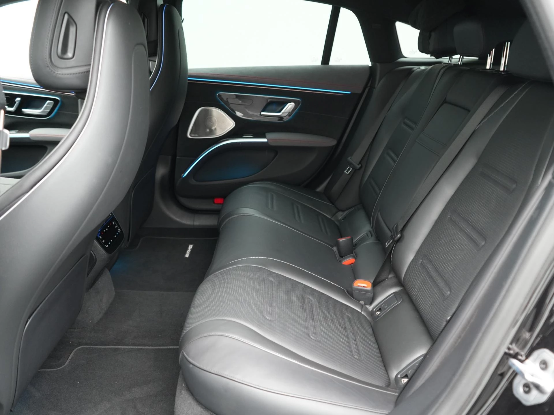 Hoofdafbeelding Mercedes-Benz EQS