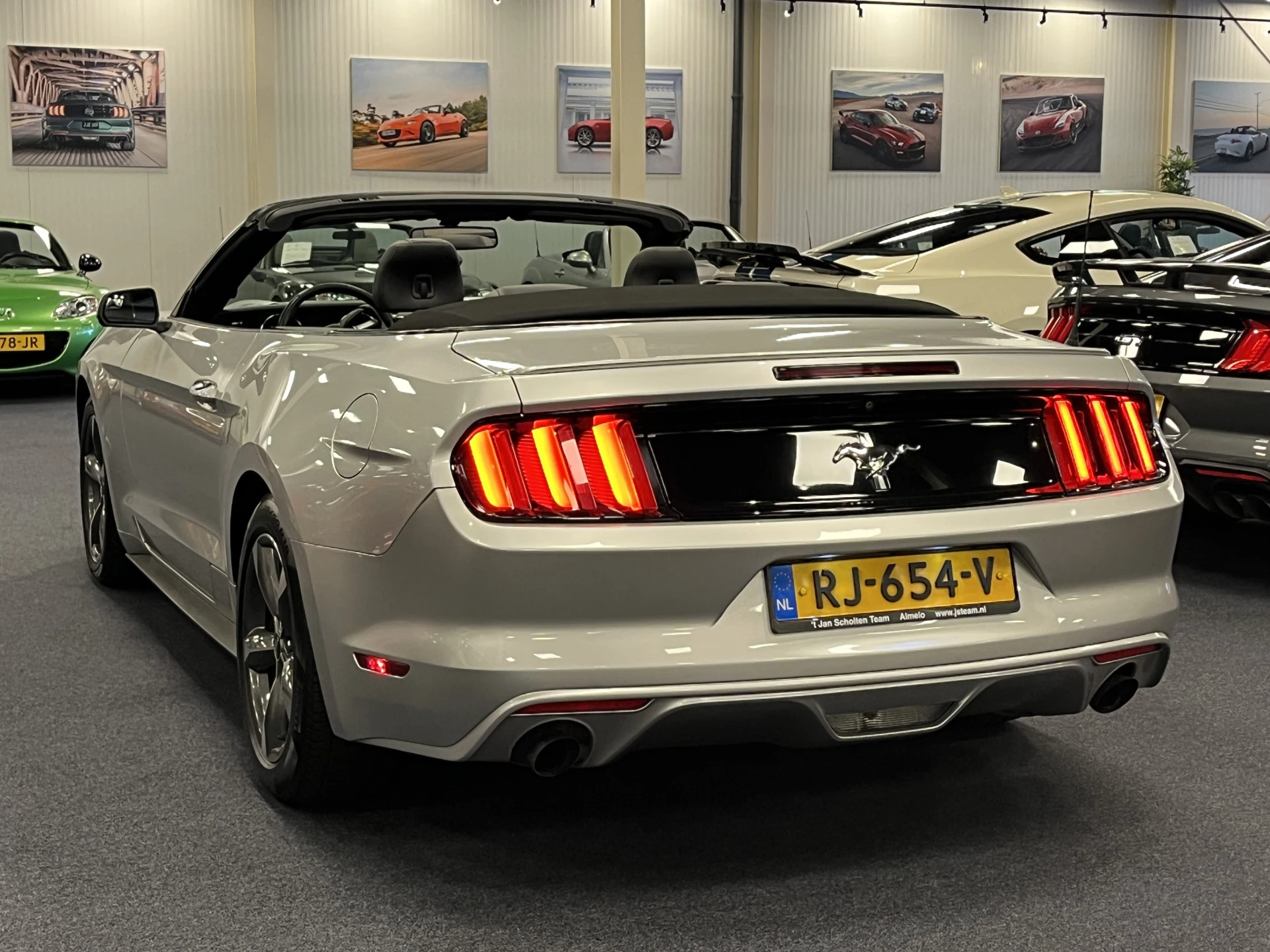 Hoofdafbeelding Ford Mustang