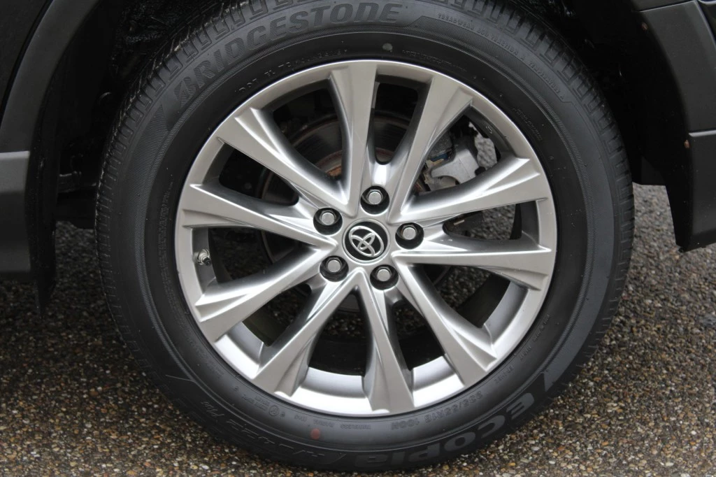 Hoofdafbeelding Toyota RAV4