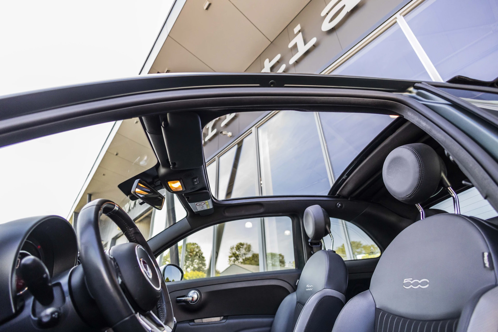 Hoofdafbeelding Fiat 500C