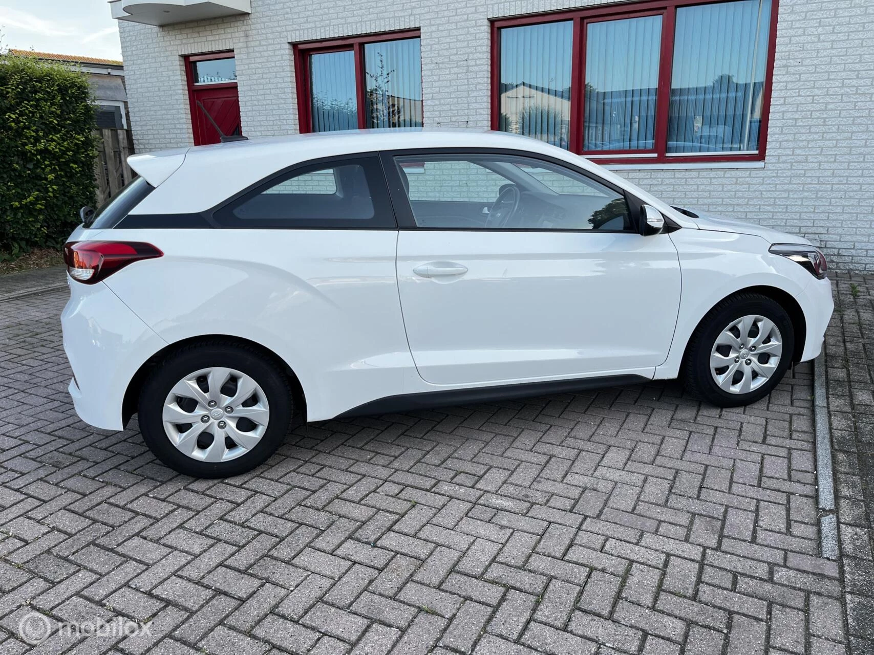 Hoofdafbeelding Hyundai i20