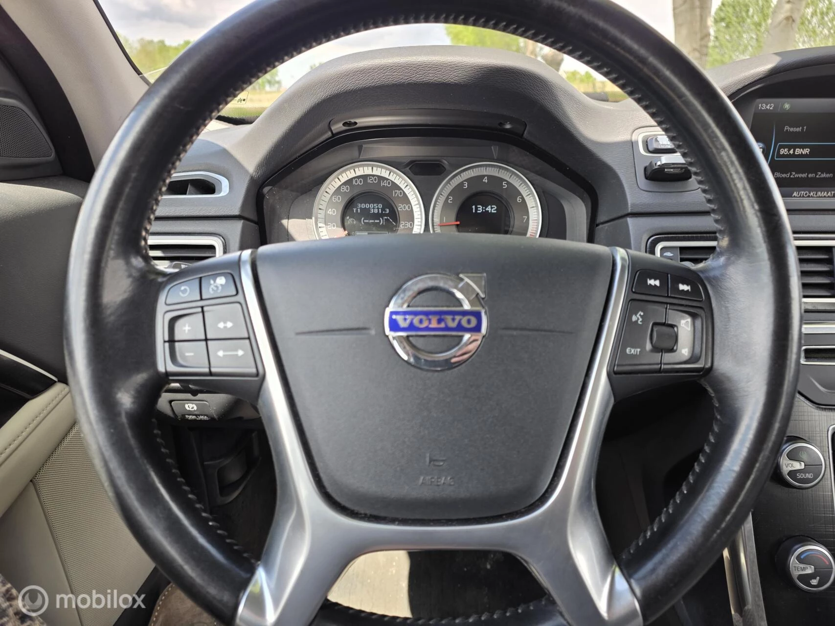 Hoofdafbeelding Volvo V70