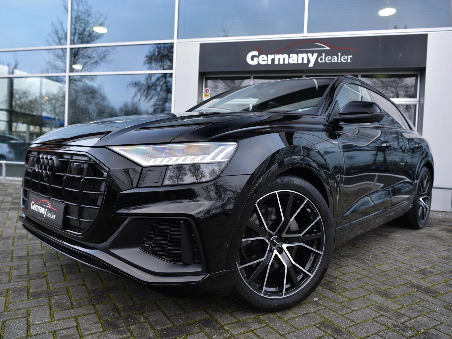 Hoofdafbeelding Audi Q8