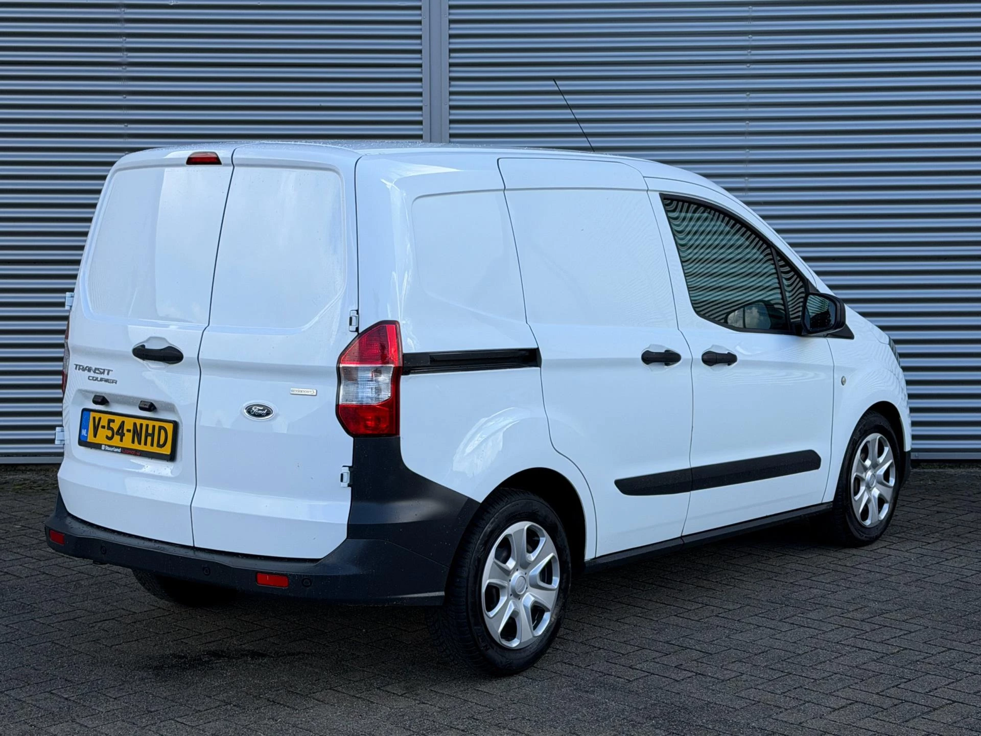 Hoofdafbeelding Ford Transit Courier