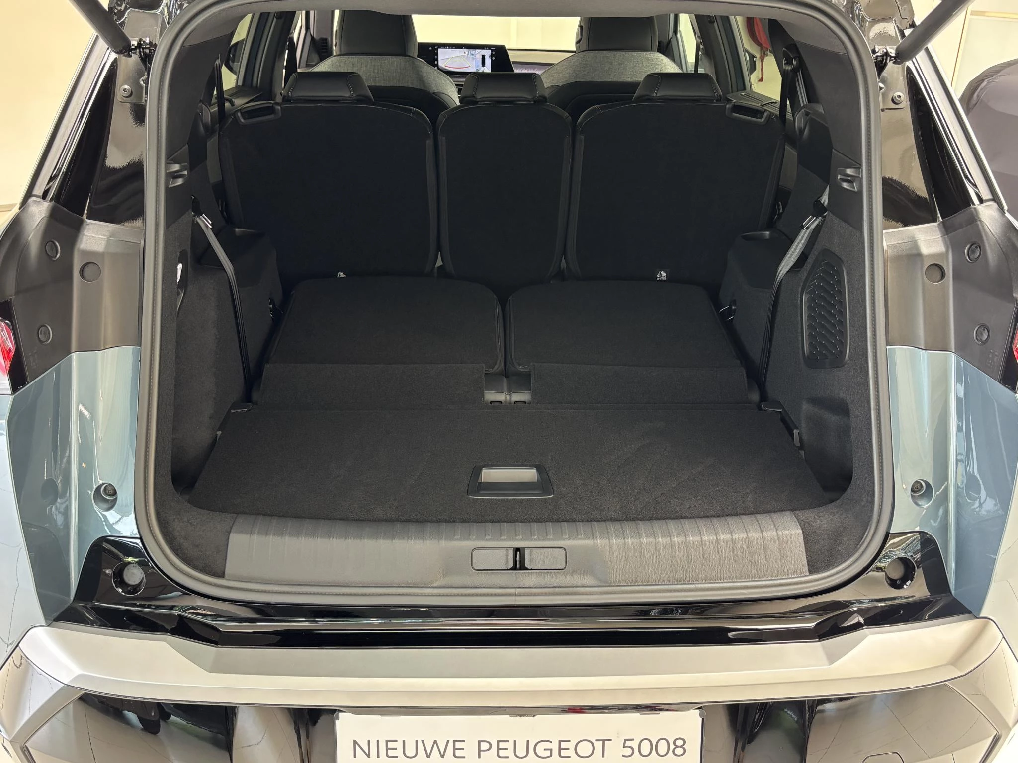 Hoofdafbeelding Peugeot e-5008
