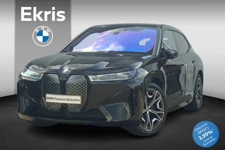 BMW iX xDrive50 Sportpakket 22'' / Panoramadak Sky Lounge / Soft Close / Warmte Comfortpakket voor en achter
