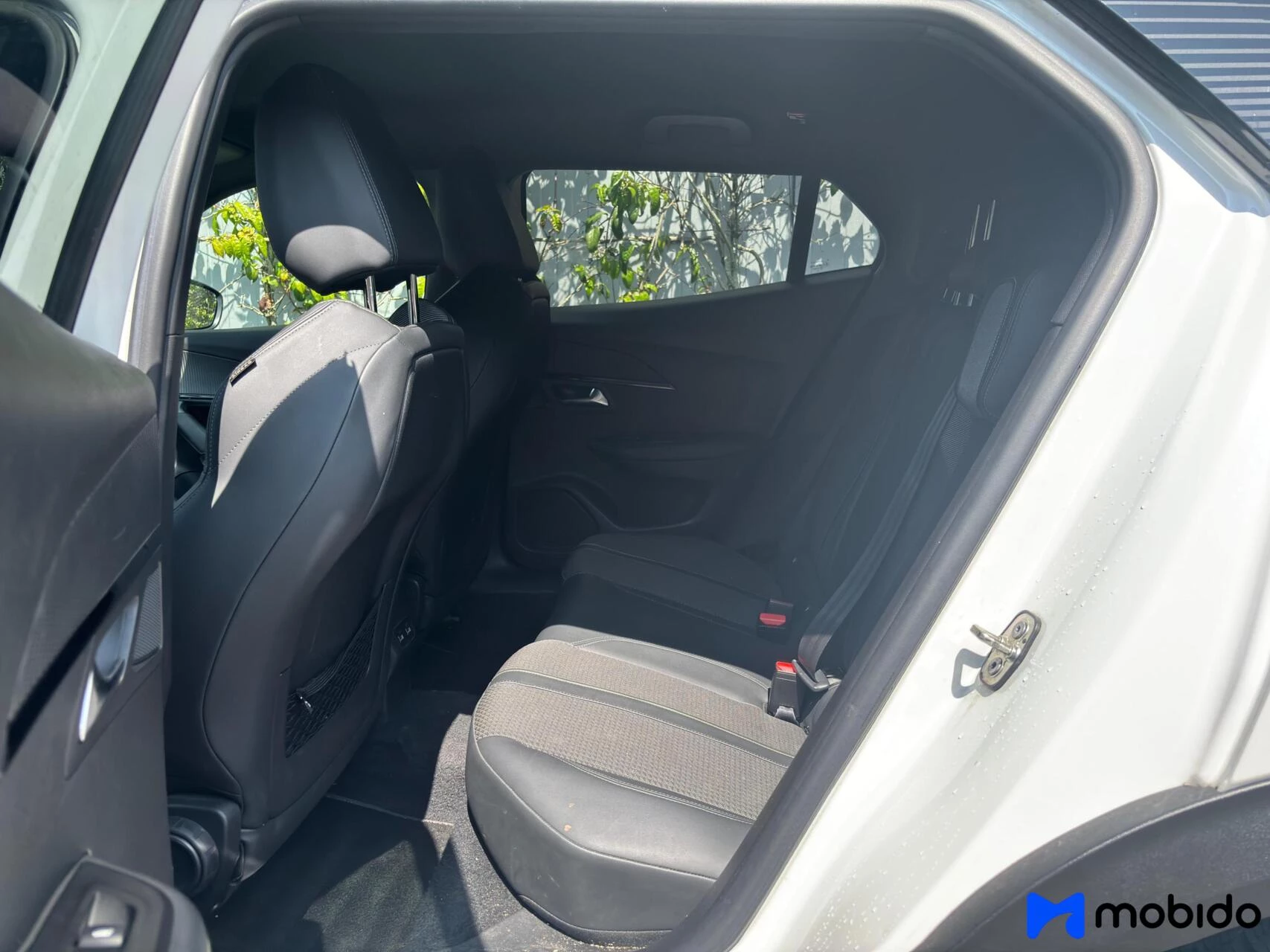 Hoofdafbeelding Peugeot e-2008