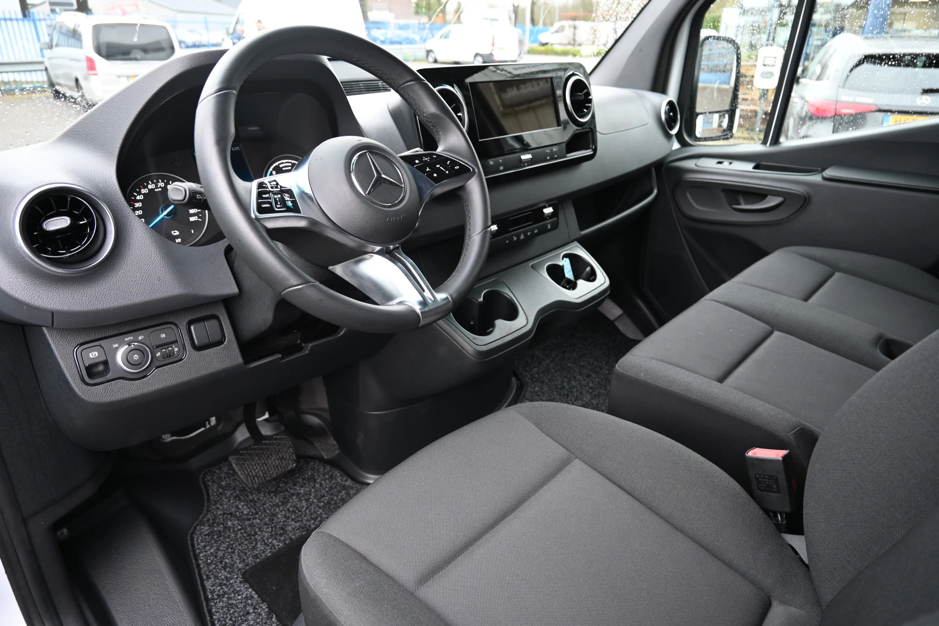 Hoofdafbeelding Mercedes-Benz eSprinter