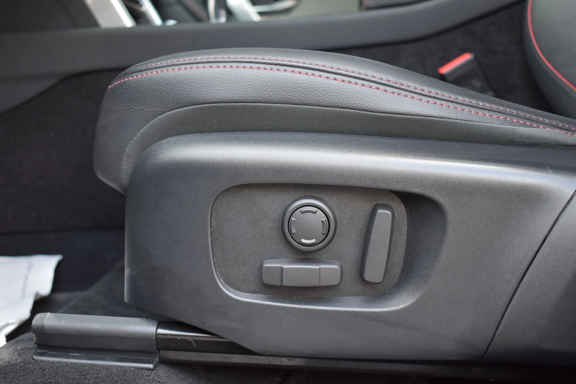 Hoofdafbeelding Land Rover Discovery Sport