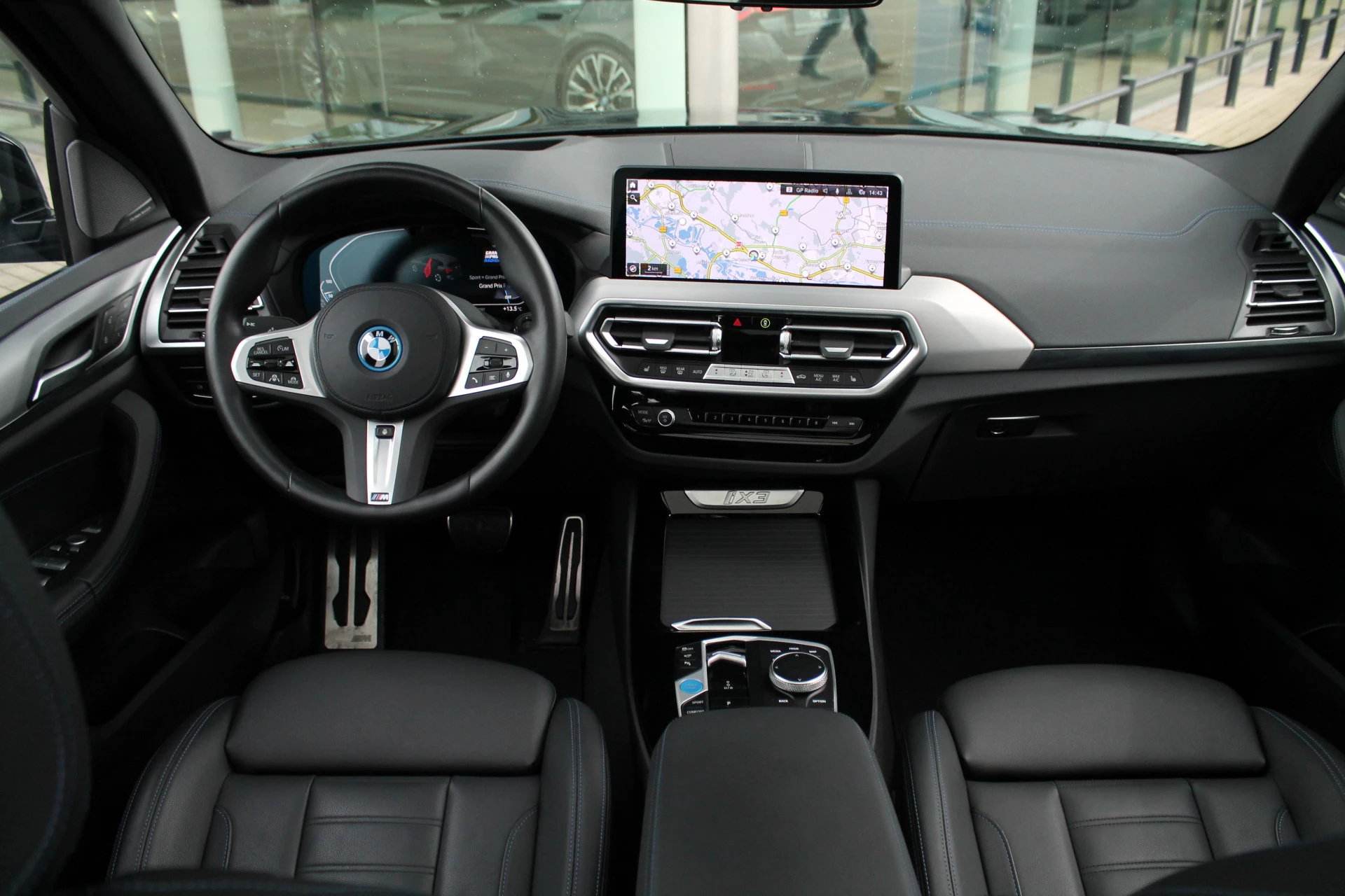 Hoofdafbeelding BMW iX3