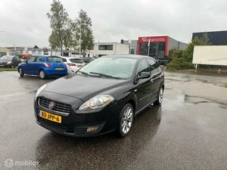 Hoofdafbeelding Fiat Croma Fiat Croma 1.8 16V Corporate Premium